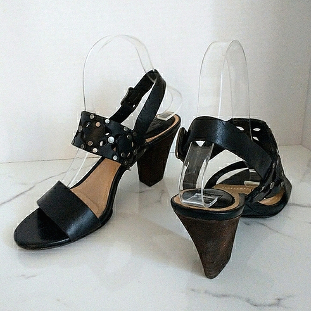 Euc Frye Brand Skye Genuine Leather Laser Cut Sling-Back Heeled Sandals Size 7.5